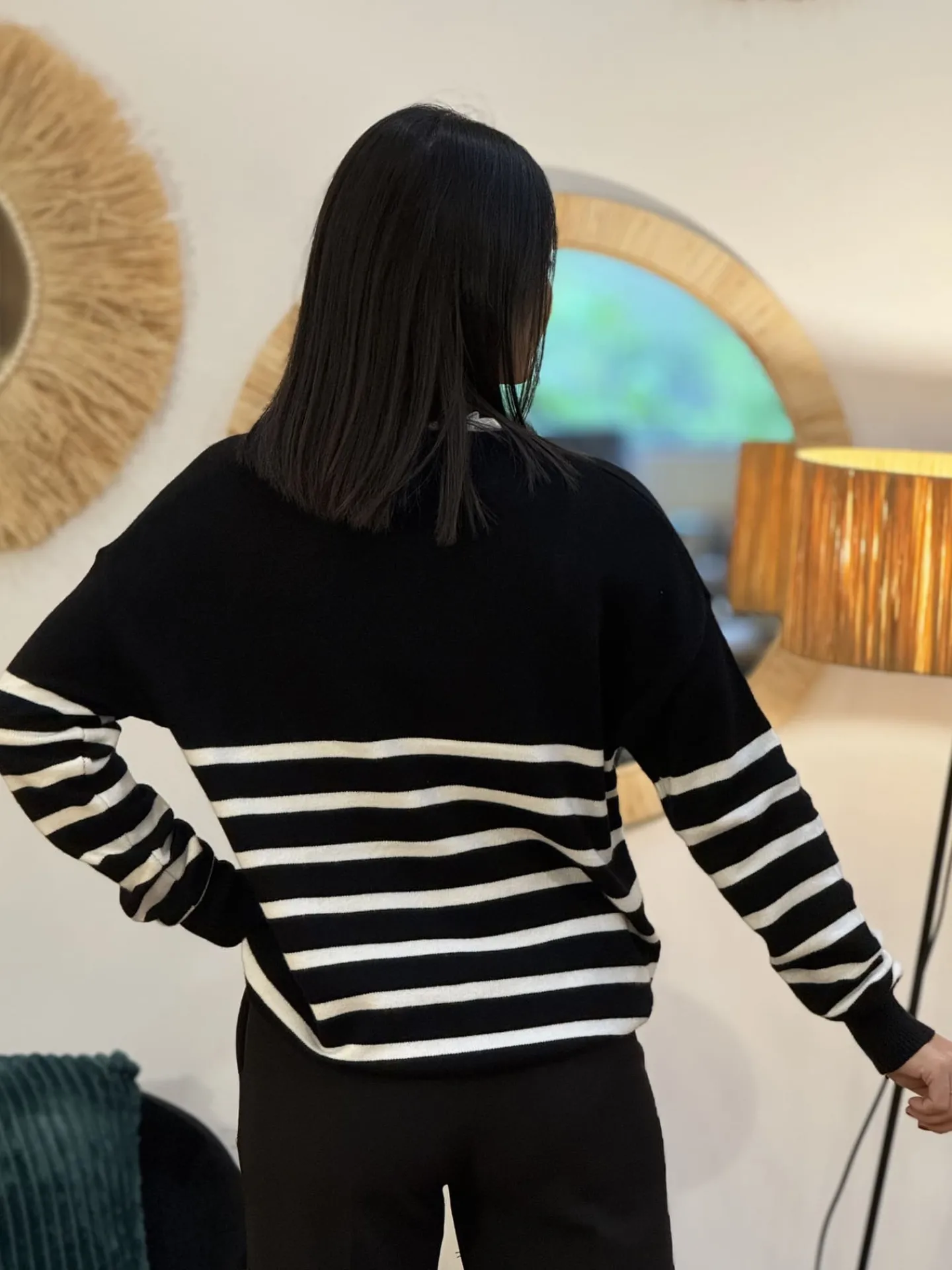 Pull Sylvia*Mademoiselle Marcelle Hot